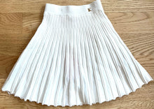 Load image into Gallery viewer, MJ Girls Knit Skirt-White
