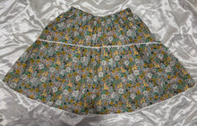 Load image into Gallery viewer, Girls Mango Floral Skirt

