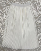 Load image into Gallery viewer, Incity Jeremain Skirt 9009
