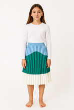 Load image into Gallery viewer, Incity Pleated Skirt 8887
