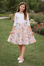 Load image into Gallery viewer, SS Cotton Floral Panel Skirt
